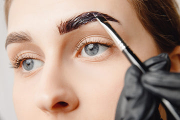 How to Color Eyebrows at Home